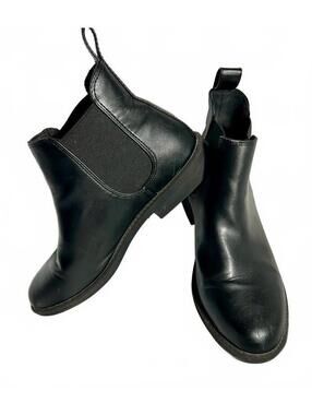 H&M Divided Women's Chelsea Black Ankle Boot Size 6 Classic Short Flat Boot